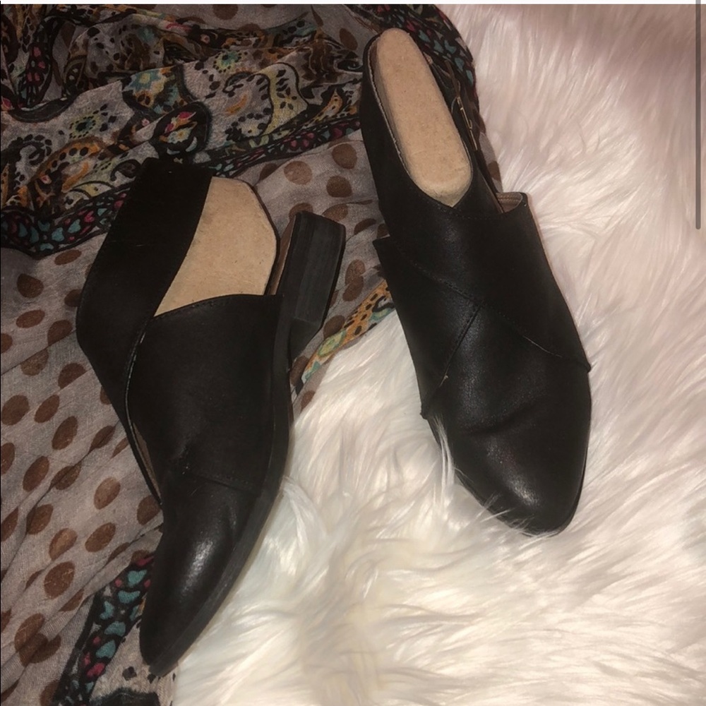 Buckled Booties - Picture 3 of 7